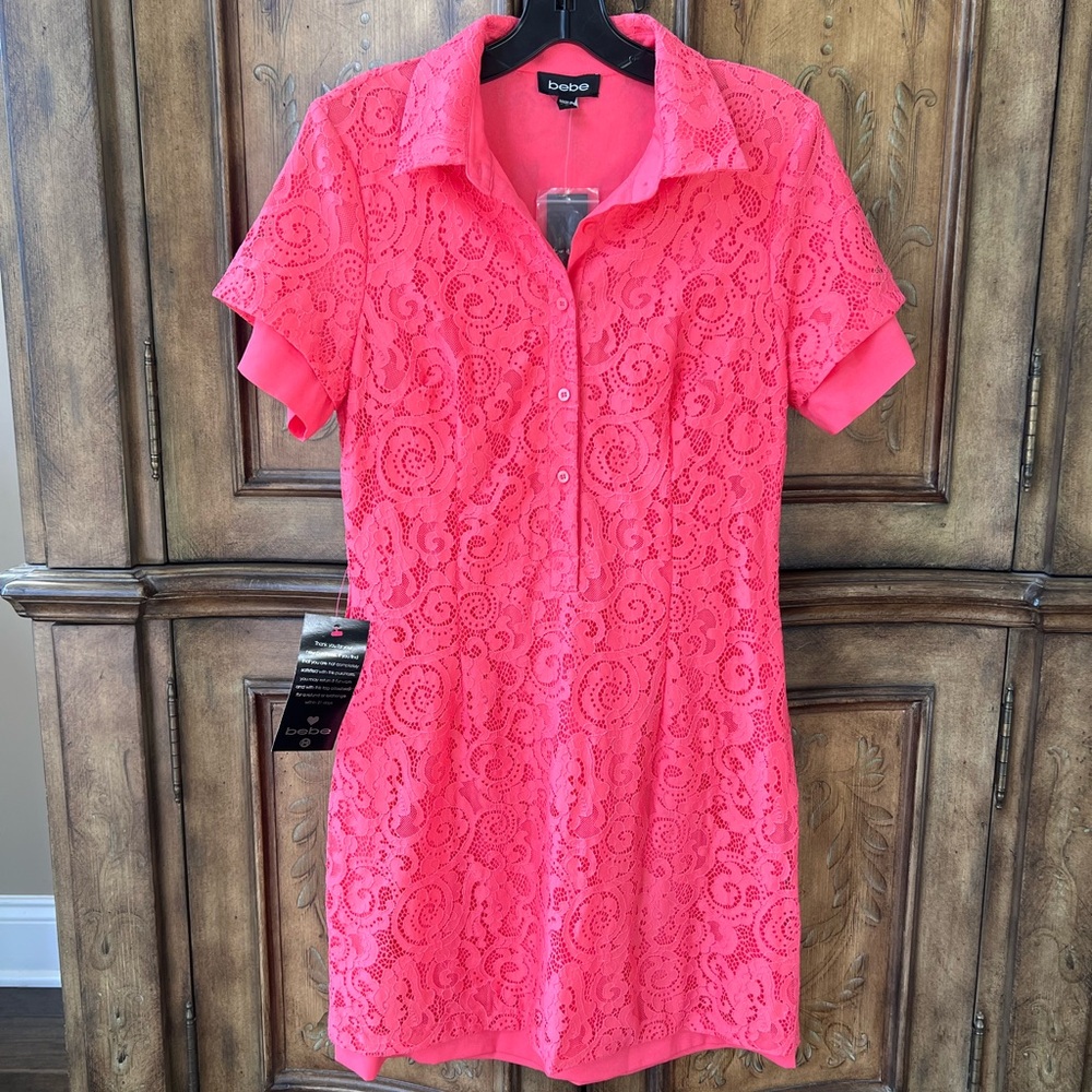 Bebe NWT Pink Coral Lace Button-Up Dress M short sleeve stretch